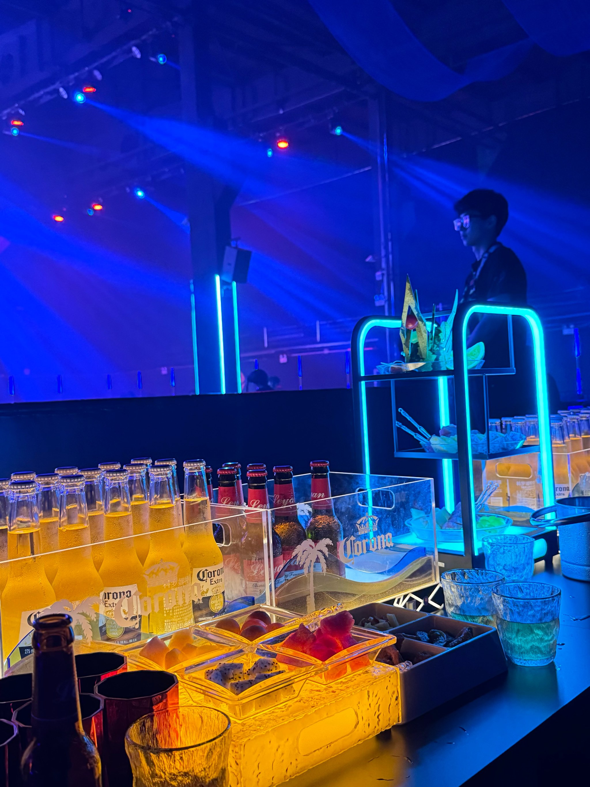 杭州商务ktv价格多少钱一个小时-余杭区ktv预定